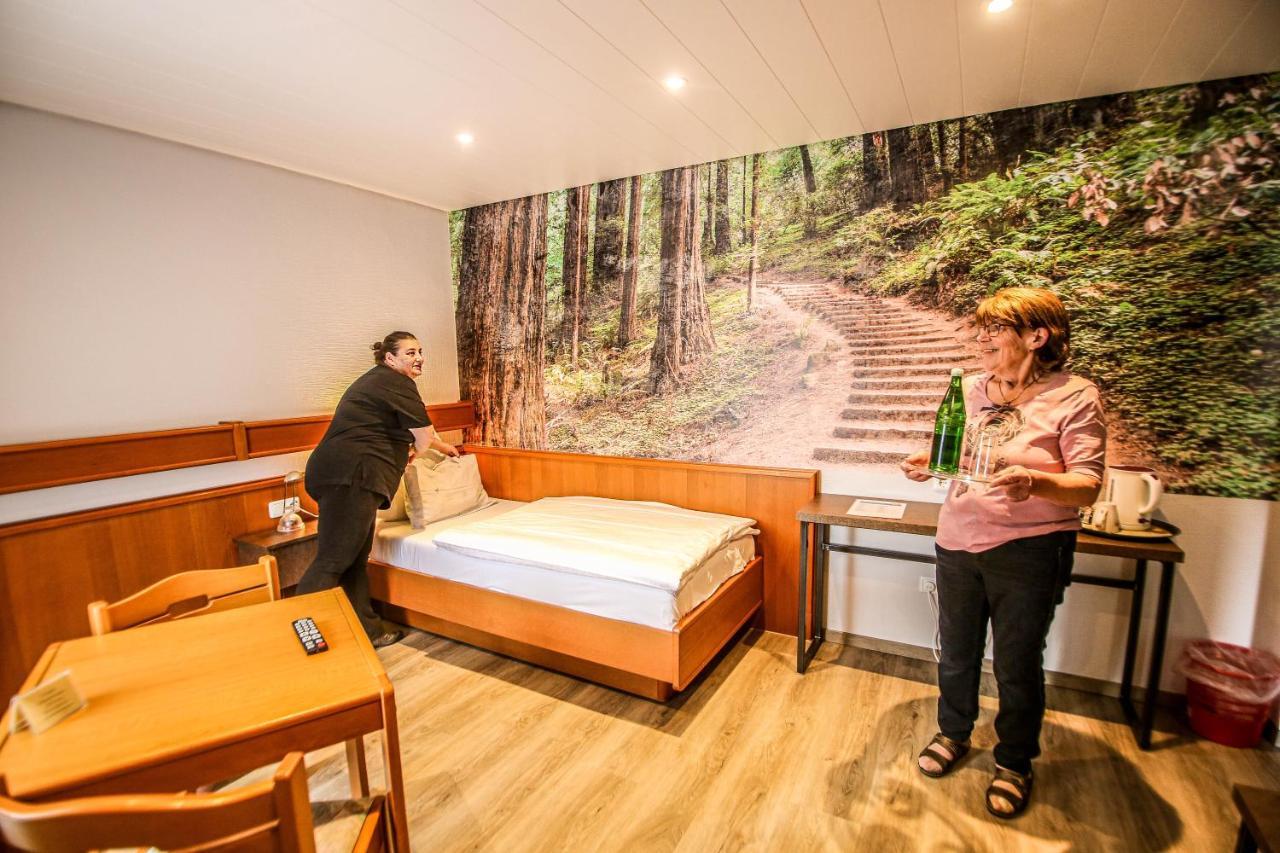 Landhotel Am Wenzelbach Prüm Buitenkant foto