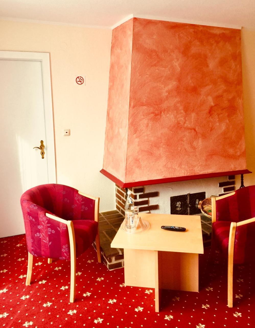 Landhotel Am Wenzelbach Prüm Buitenkant foto